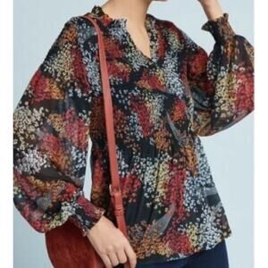 Anthropologie Akemi + Kin Andrea Smocked Floral Blouse Top, Puff Sleeves Small